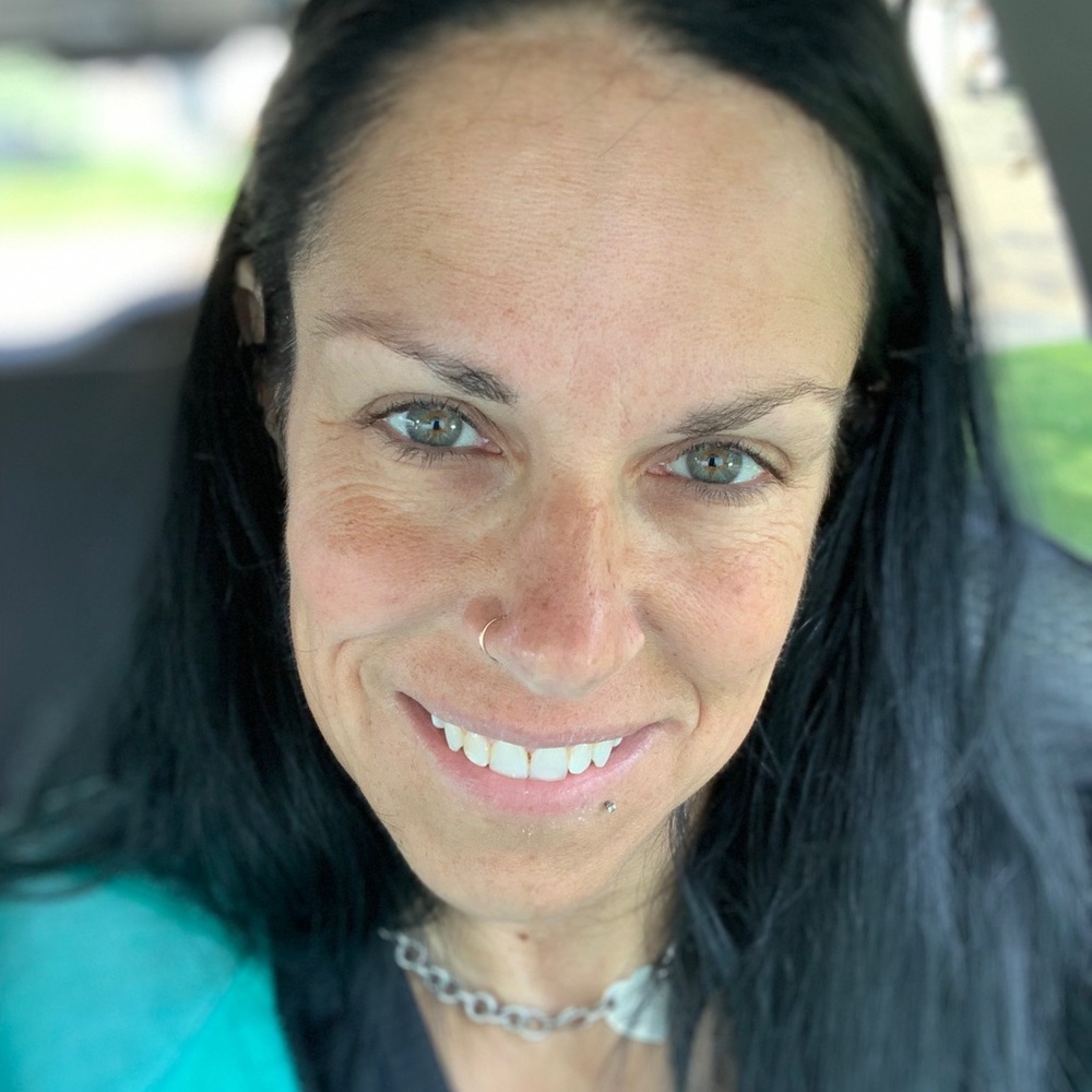 Meet your Posher, Kelli